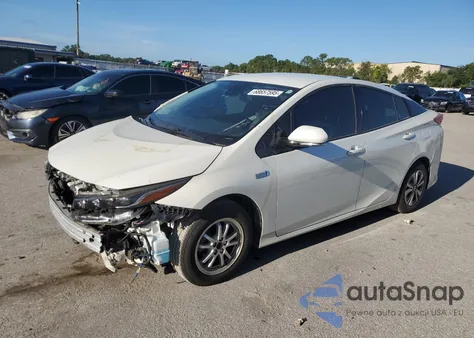 2018 Toyota Prius Prime from USA, damaged, VIN JTDKARFP3J3076830